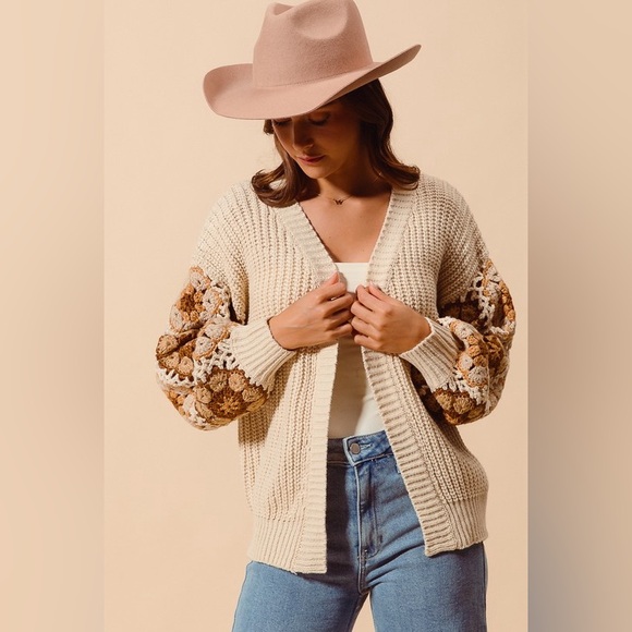 Beige ivory Flower floral granny embroidered cardigan boho bohemian sweater - Picture 3 of 16